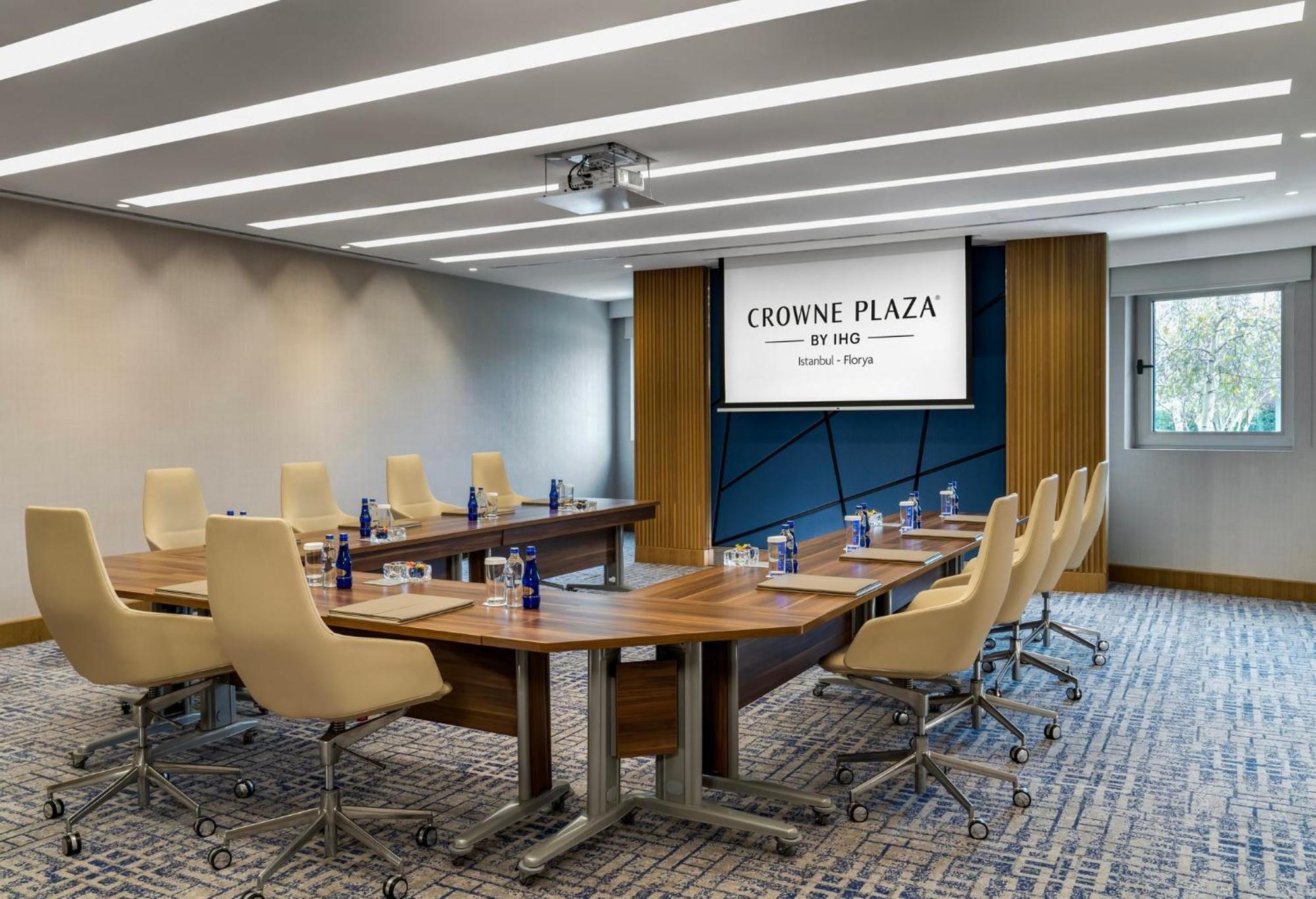 Готель Crowne Plaza Florya By Ihg 5*